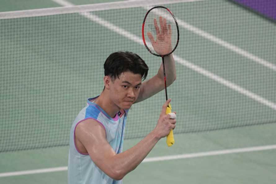 印尼队碾压马来西亚队，李梓嘉点燃赛场