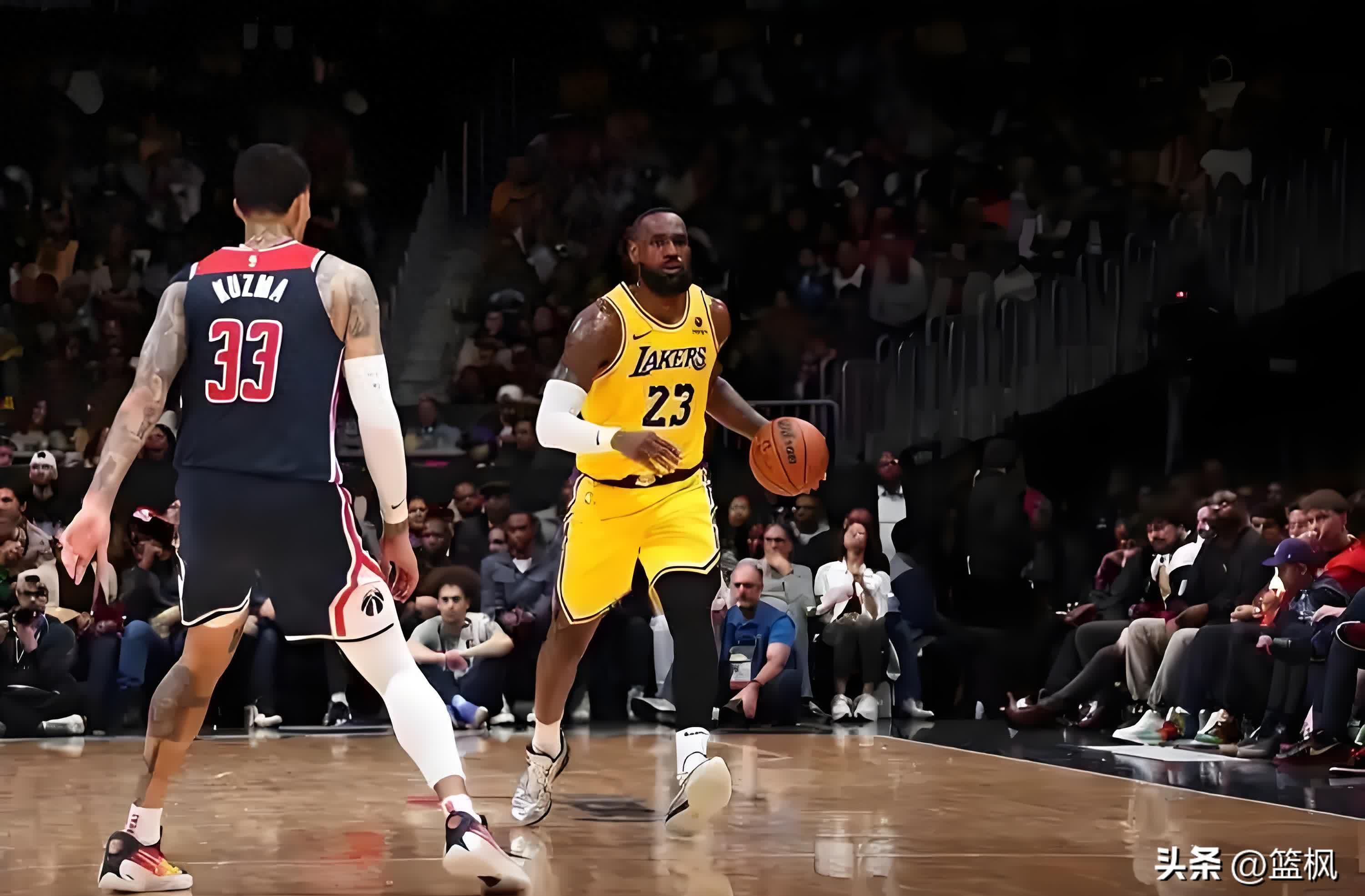 山东队轻取湖人，德罗赞点燃赛场