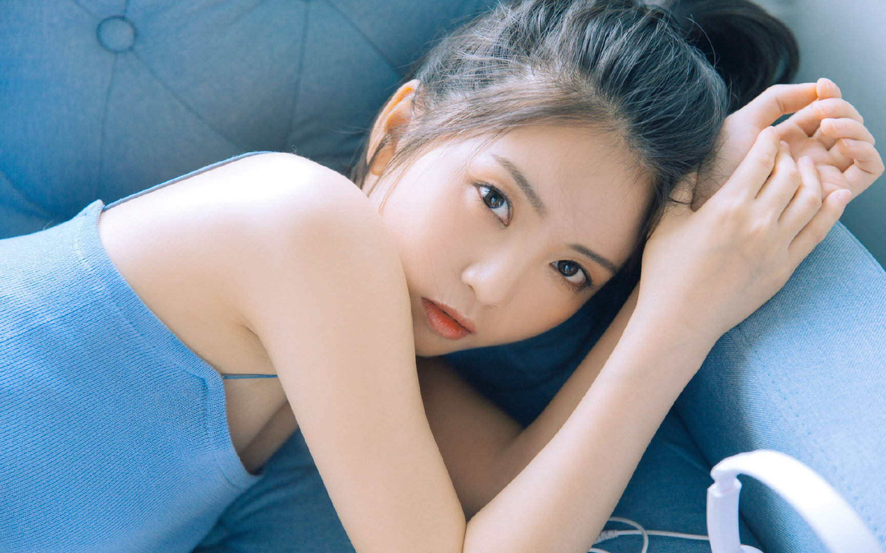 梦幻联动！北京首钢团队篮球封锁马刺，字母哥跨界化身终场收割者